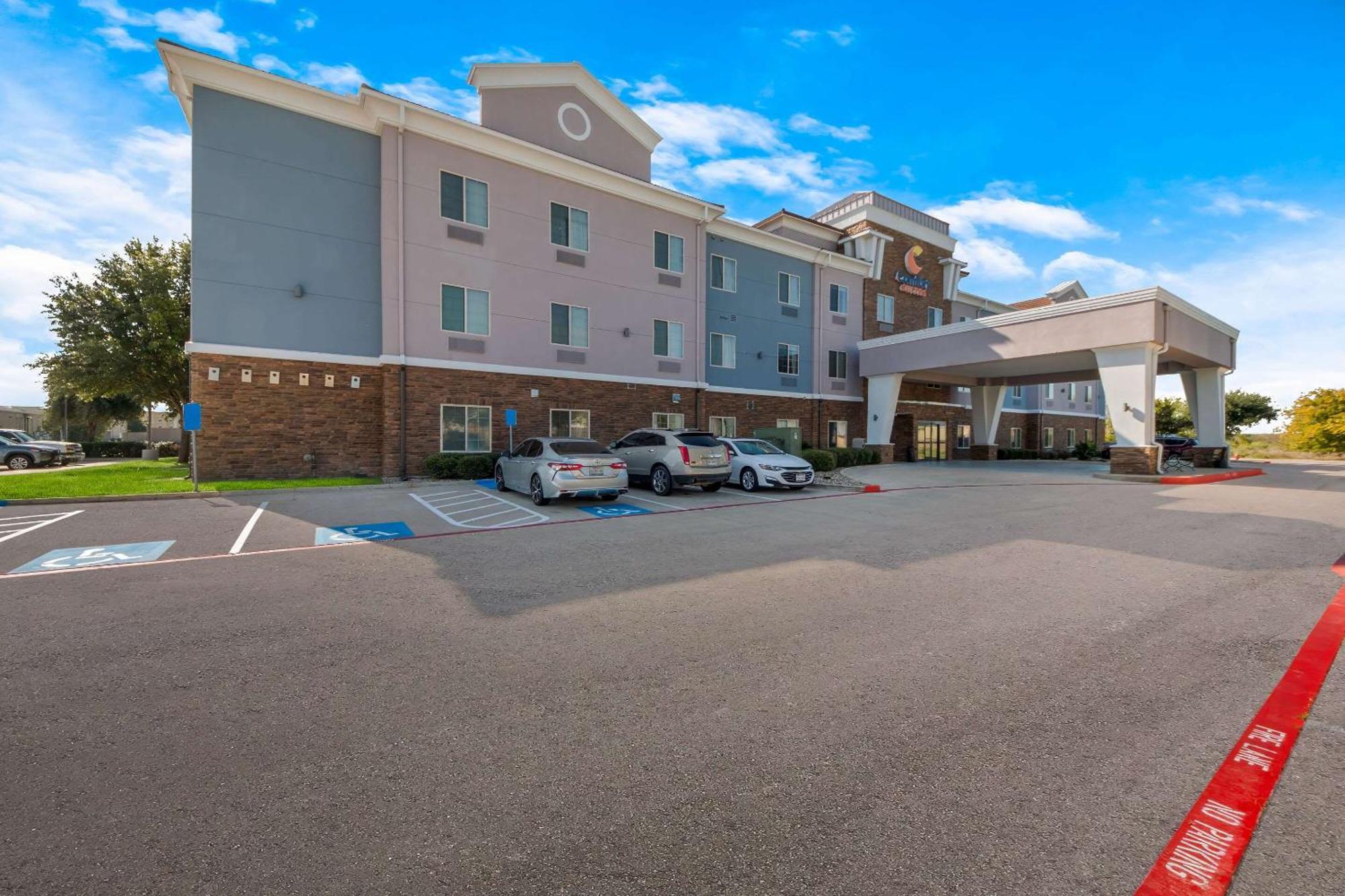 Comfort Suites Bastrop Eksteriør bilde